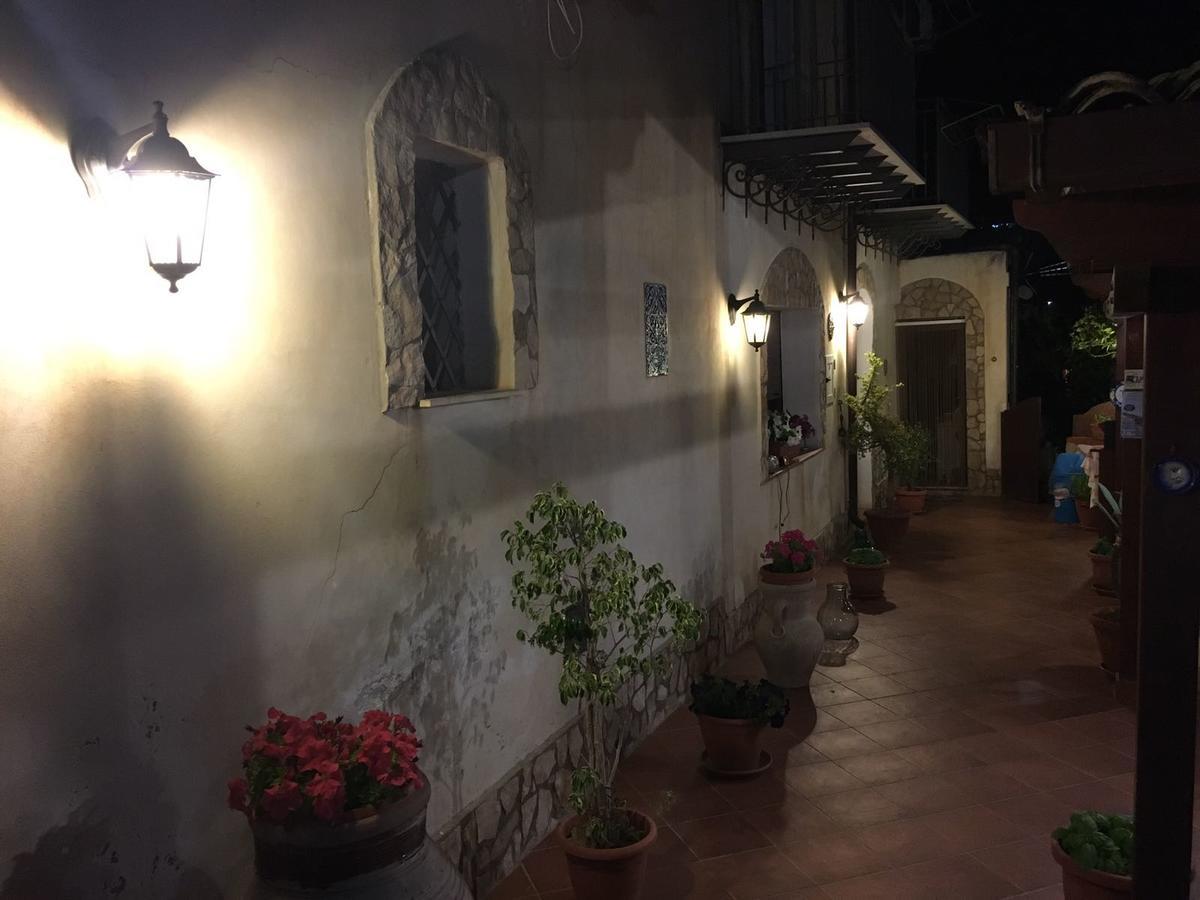 Bed and Breakfast La Bianca Scogliera Realmonte Exterior foto